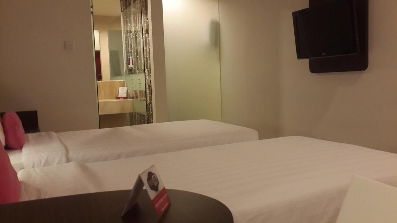 Favehotel Pluit Junction Jakarta Luaran gambar