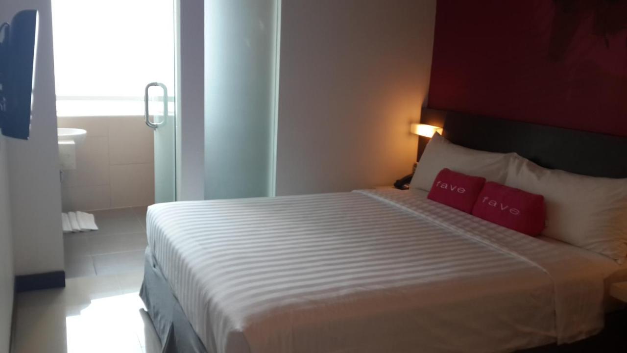 Favehotel Pluit Junction Jakarta Luaran gambar