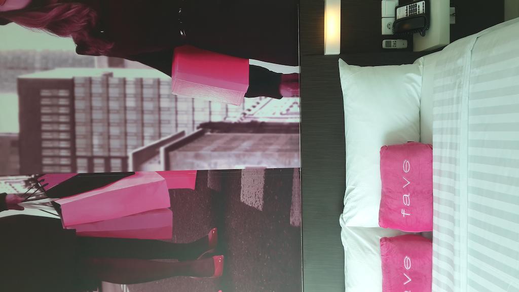 Favehotel Pluit Junction Jakarta Luaran gambar