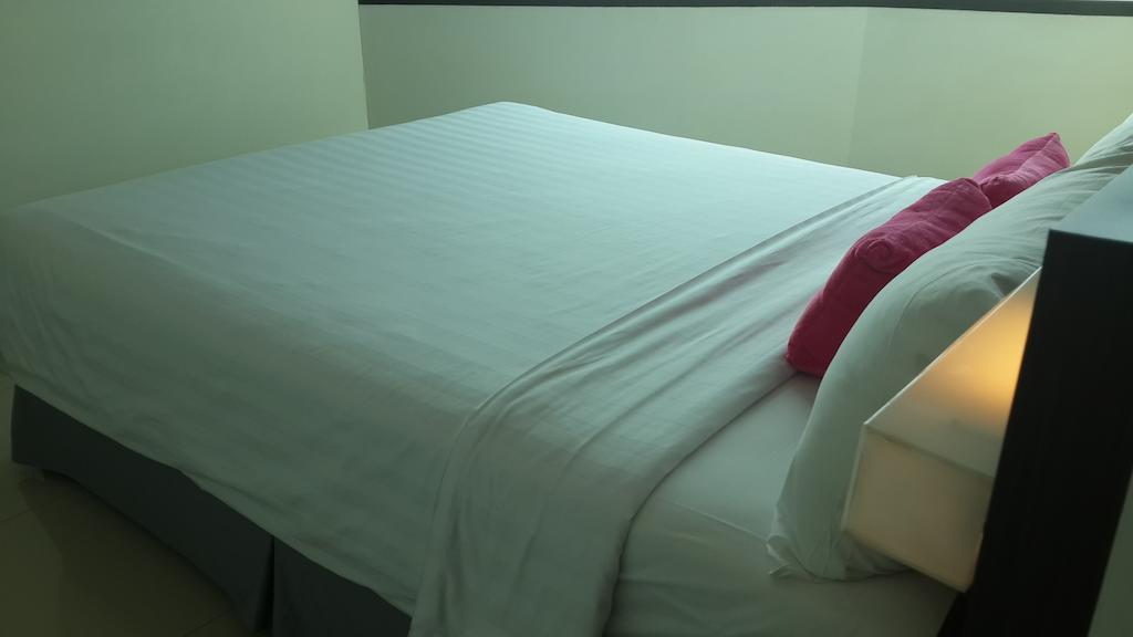 Favehotel Pluit Junction Jakarta Luaran gambar