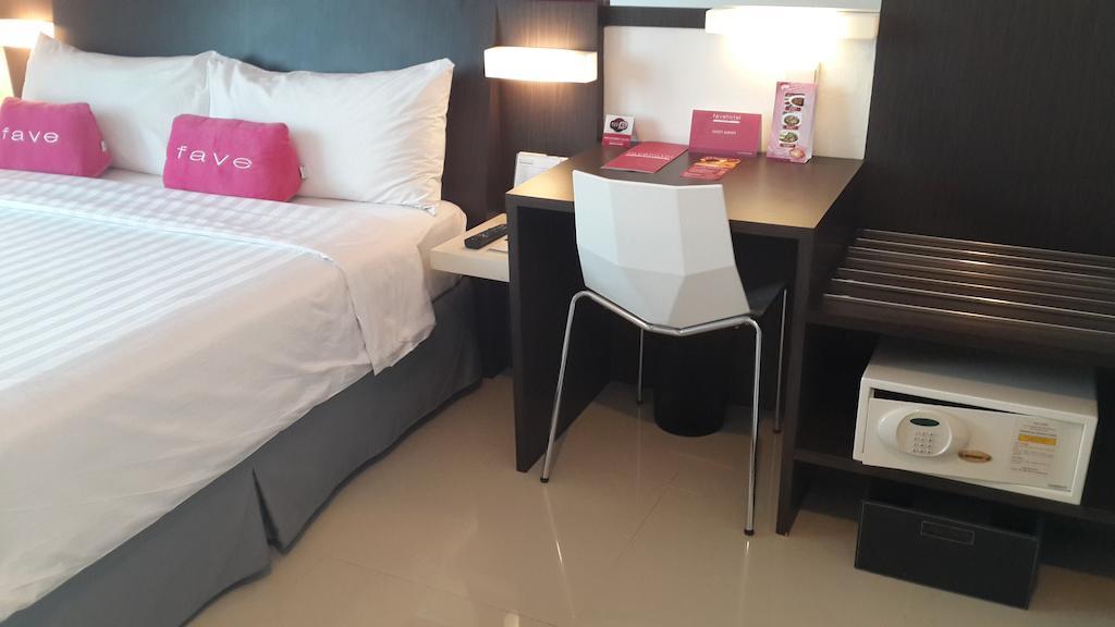 Favehotel Pluit Junction Jakarta Luaran gambar